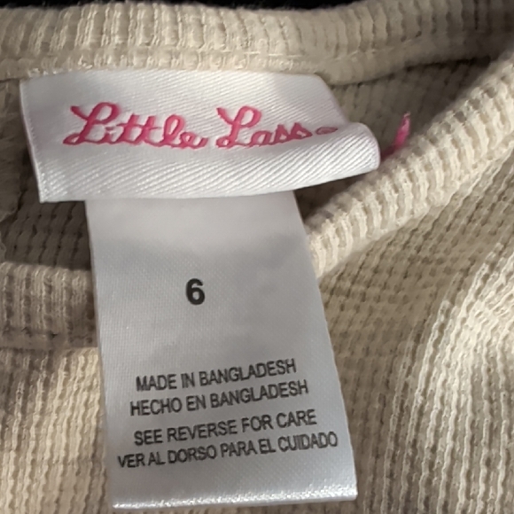 Ivory Ribbed Knit Top With Floral Design On Sleeves And Black Leggings Outfit - Picture 4 of 8